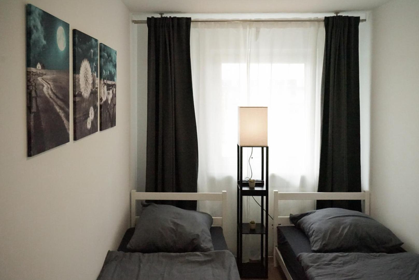 Moeblierte 3-Zimmer-Wohnung Nahe Duesseldorf In Duisburg-Sued Eksteriør billede